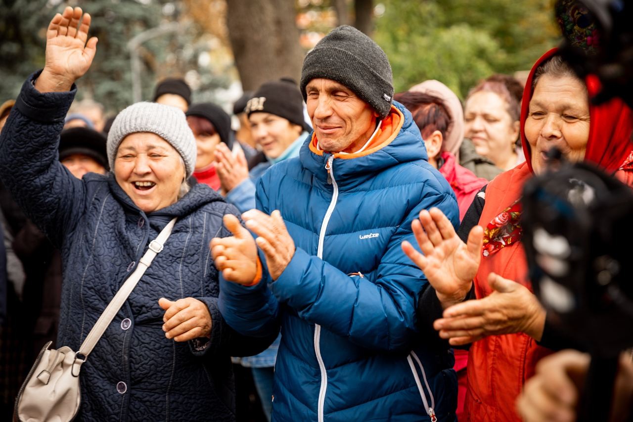 Maia Sandu - „STOARSĂ la TEASC” în „Orășelul Schimbării”. Cum și-au motivat protestatrii isprava