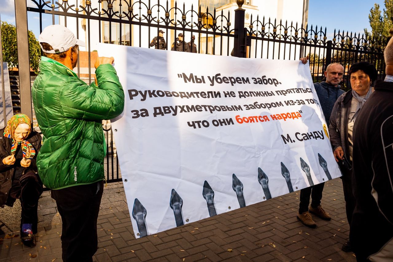 FLASH // Protestul ar putea cuprinde toată Capitala. Șor anunță extinderea „Orășelului Schimbării”