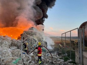 Incendiul de la poligonul de deșeuri: ANSP recomandă chișinăuienilor să evite plimbările în aer liber