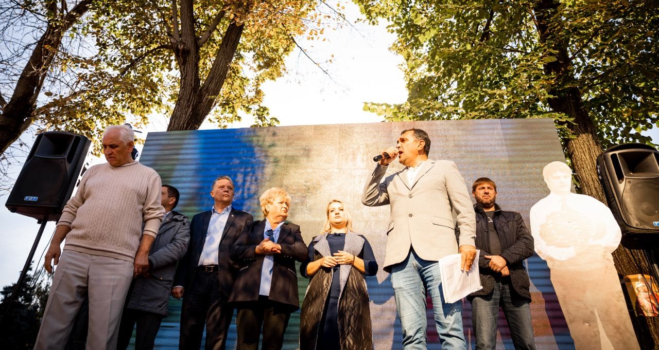 Rezoluția protestului din 9 octombrie: Cerem compensații pentru gaz și electricitate, precum și ajutor unic între 5.000 și 10.000 de lei