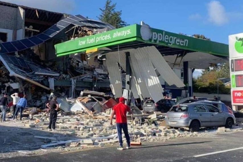 Tragedie în Irlanda: Copil de 5 ani, mort într-o explozie care a ucis 10 oameni la o benzinărie