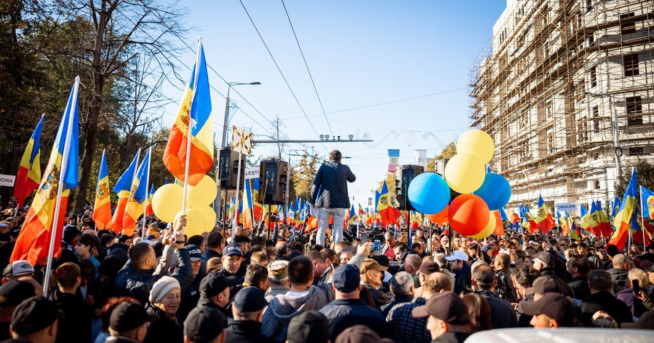 70 de mii de oameni cer demisia guvernării PAS și a președintelui Maia Sandu