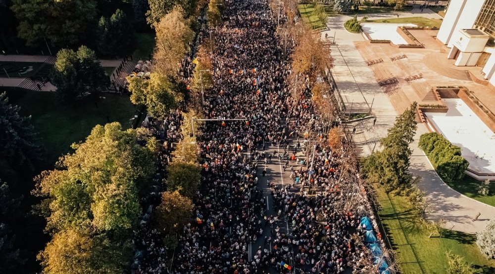 70 de mii de oameni cer demisia guvernării PAS și a președintelui Maia Sandu