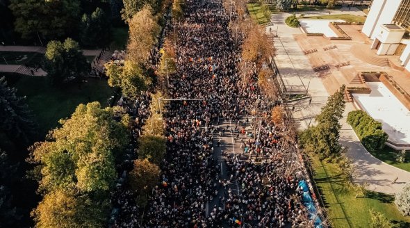 70 de mii de oameni cer demisia guvernării PAS și a președintelui Maia Sandu
