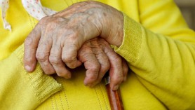 Pensionară de la Căușeni, de 7 ani trăiește cu frica-n sân după ce a fost victima unui act de viol