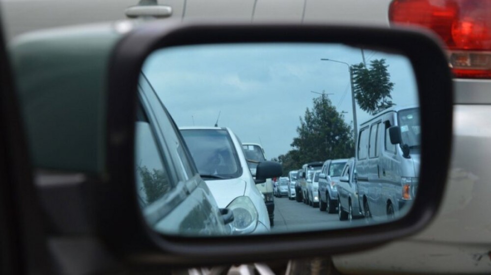 Ambuteiaje matinale pe mai multe străzi ale Capitalei. Unde se circulă cel mai greu