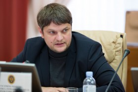 Guvernul își va eficientiza energetic mai multe clădiri publice dintr-un grant de 12,4 milioane de euro