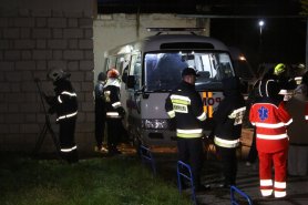 FOTO // Incendiu la Spitalului Clinic de Psihiatrie. Aproximativ 62 de bolnavi s-au baricadat la etajul 2 și au dat foc dat foc mobilei și saltelelor