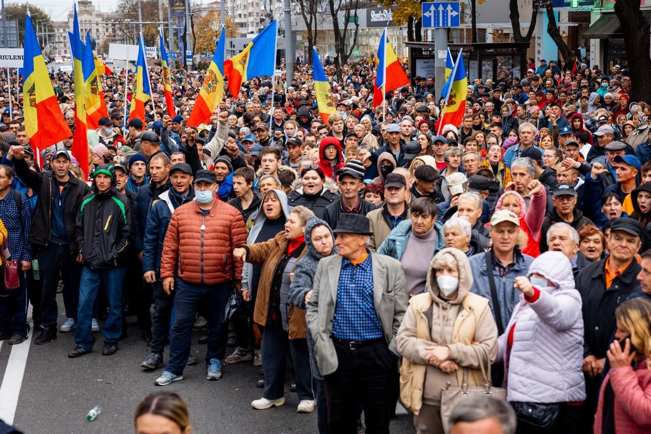 Partidul ȘOR: Peste 65 de mii de oameni au protestat astăzi împotriva regimului Maiei Sandu