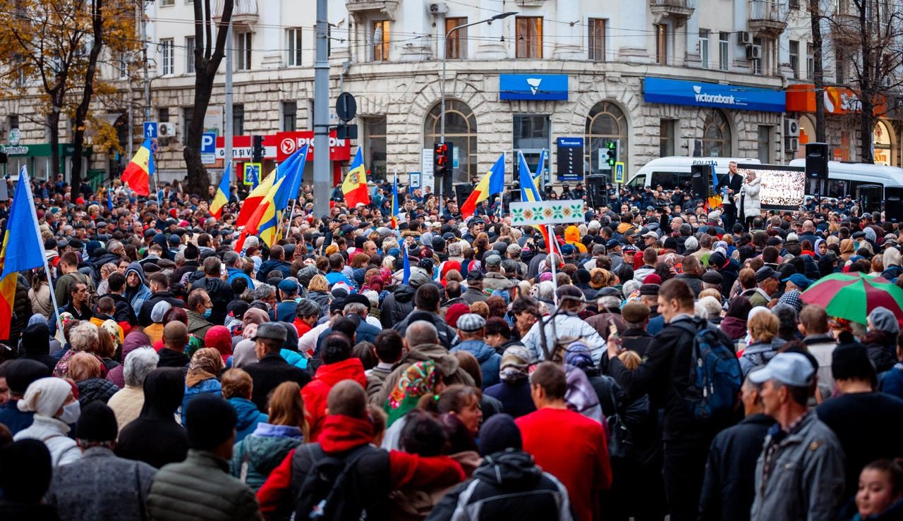 Partidul ȘOR: Peste 65 de mii de oameni au protestat astăzi împotriva regimului Maiei Sandu