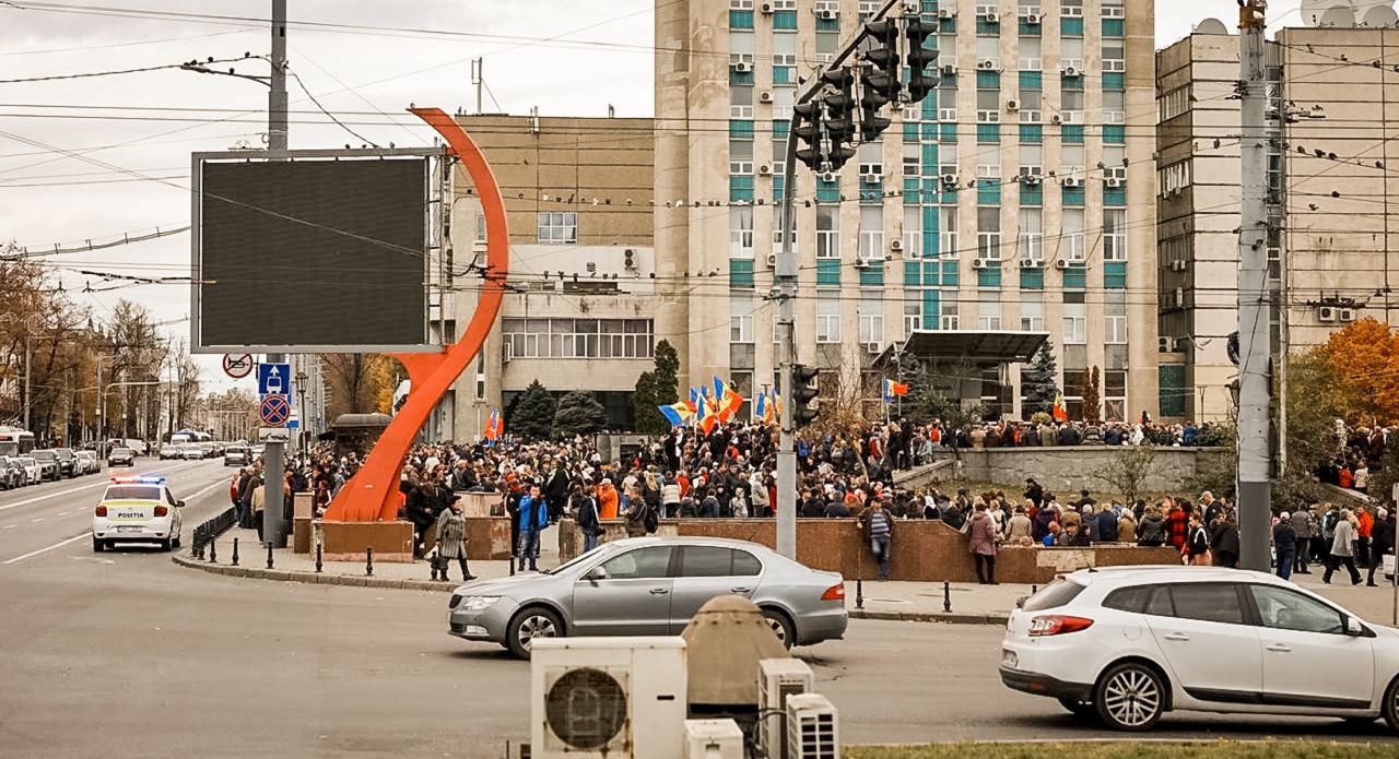 Noi abuzuri grave din partea poliției, pentru a împiedica desfășurarea protestelor