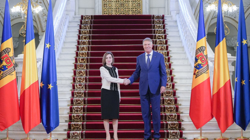 Maia Sandu la discuții cu Klaus Iohannis. România a reiterat sprijinul ferm pentru depăşirea crizei energetice din Moldova