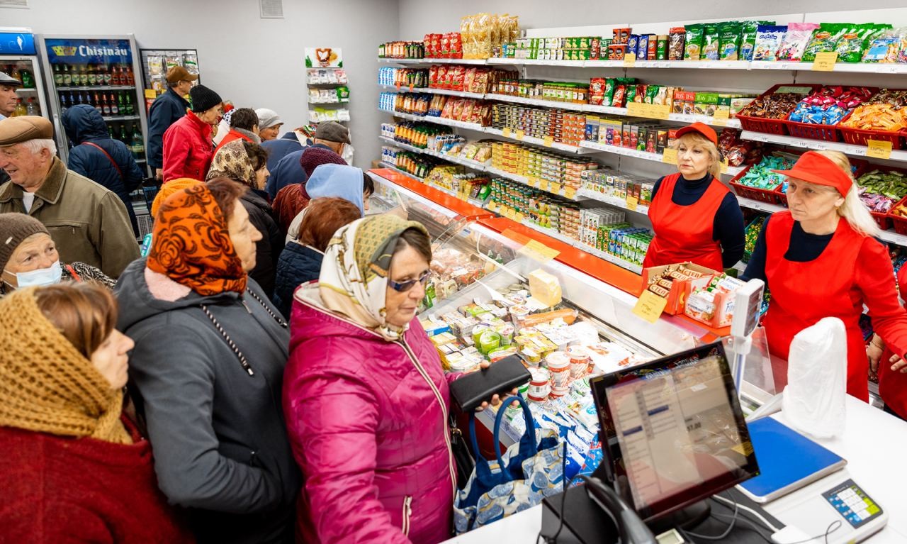 FOTO // La inițiativa lui Ilan Șor, încă un magazin social a fost deschis la Hîncești