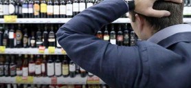 Băuturil alcoolice și țigările se SCUMPESC. Din 2023 Guvernul majorează cota accizelor pentru tutun și alcool
