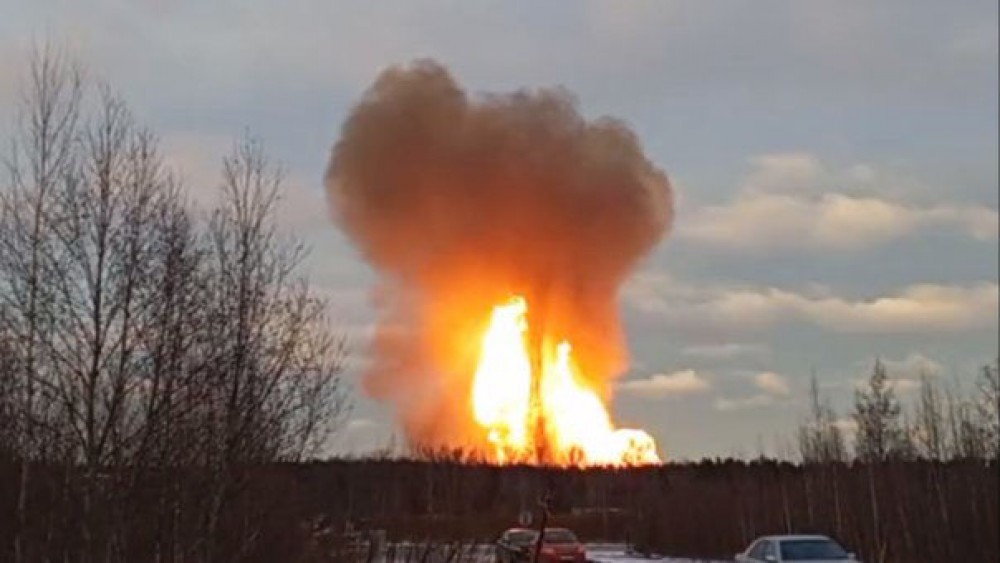 VIDEO // Explozie URIAȘĂ la Sankt Petersburg. Panică printre locuitori