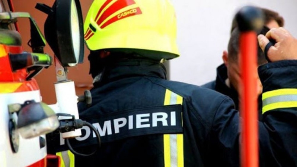 Tragedie la Căușeni. Un bărbat a murit, iar 22 persoane au fost evacuate dintr-un bloc de locuit