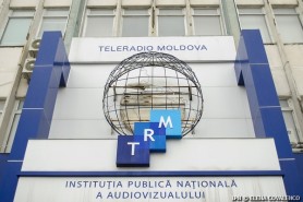 Raport CJI: Postul național de televiziune, Moldova 1, acuzați că favorizează reprezentanții PAS