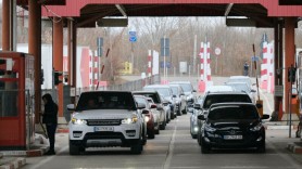 Mașină a Guvernului român, confiscată în R. Moldova. Aututoturismul figura ca fiind furat