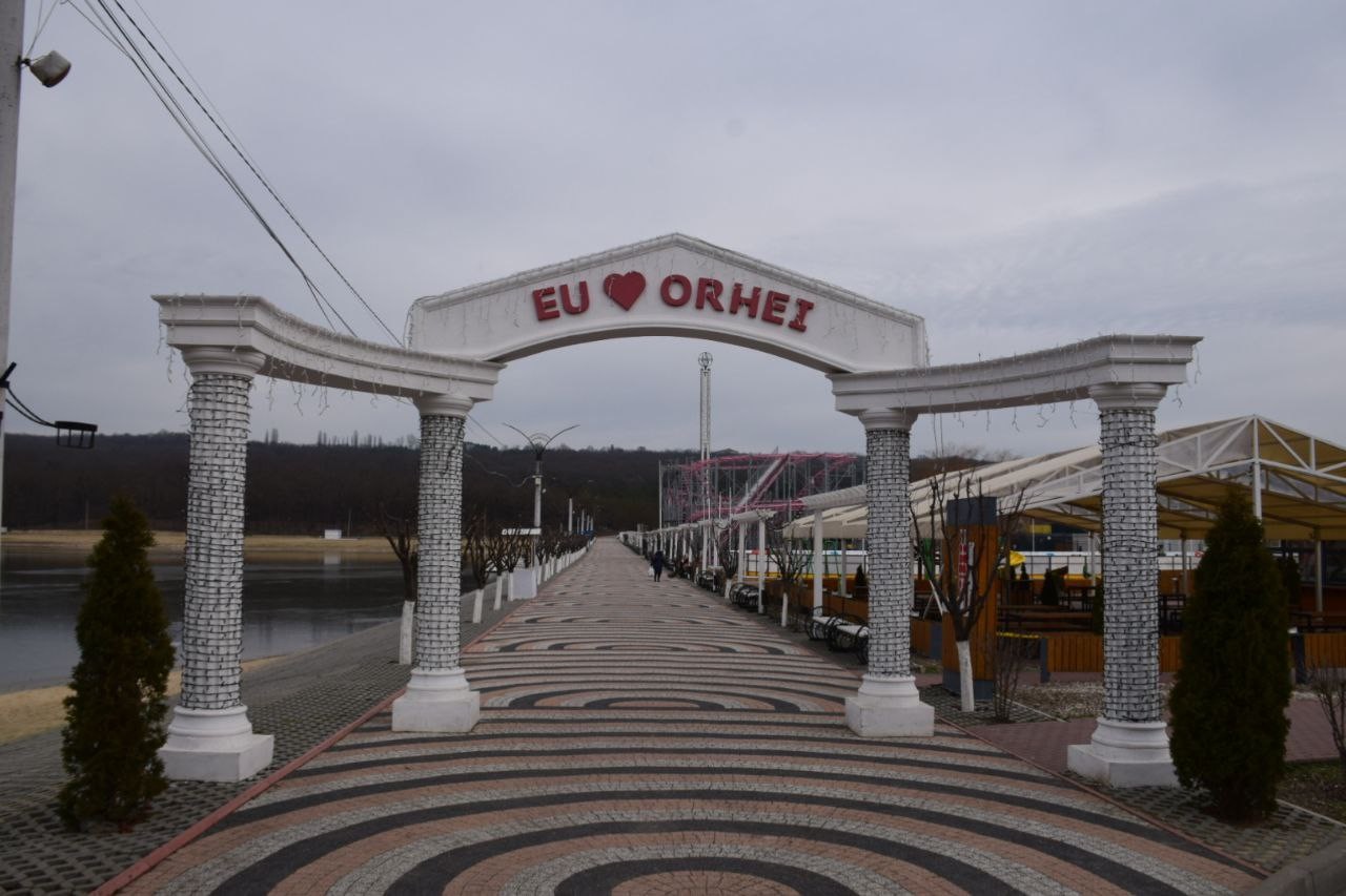 Sâmbătă, 24 decembrie, toată lumea este așteptată la OrheiLand, unde va fi deschis cel mai frumos Târg de Crăciun din țară