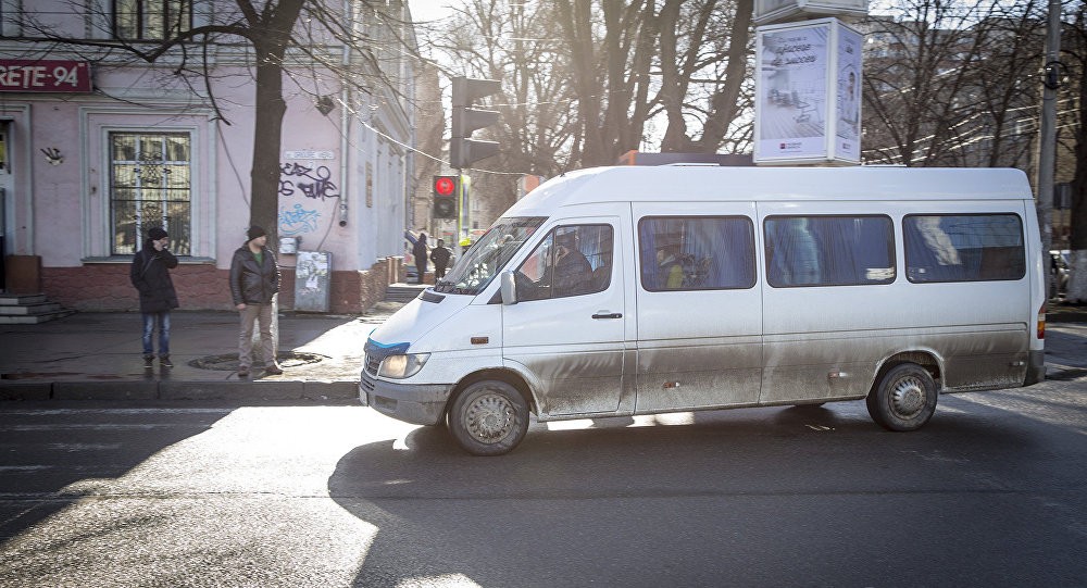 Problemă pentru cartiere întregi. Chișinăul rămâne fără microbuze
