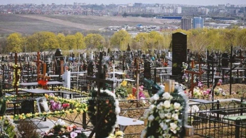 BANI.MD: Cât te costă ca să mori în Chișinău?! Scumpiri halucinante la serviciile funerare și cimitire