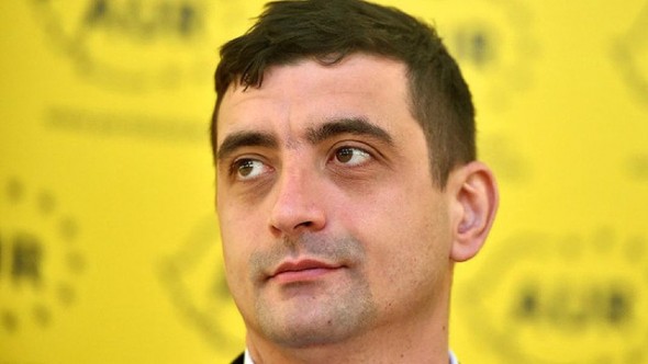 DEZVĂLUIRI ȘOC în politica de la București. Cine s-ar afla în spatele liderului AUR și reacția lui George Simion