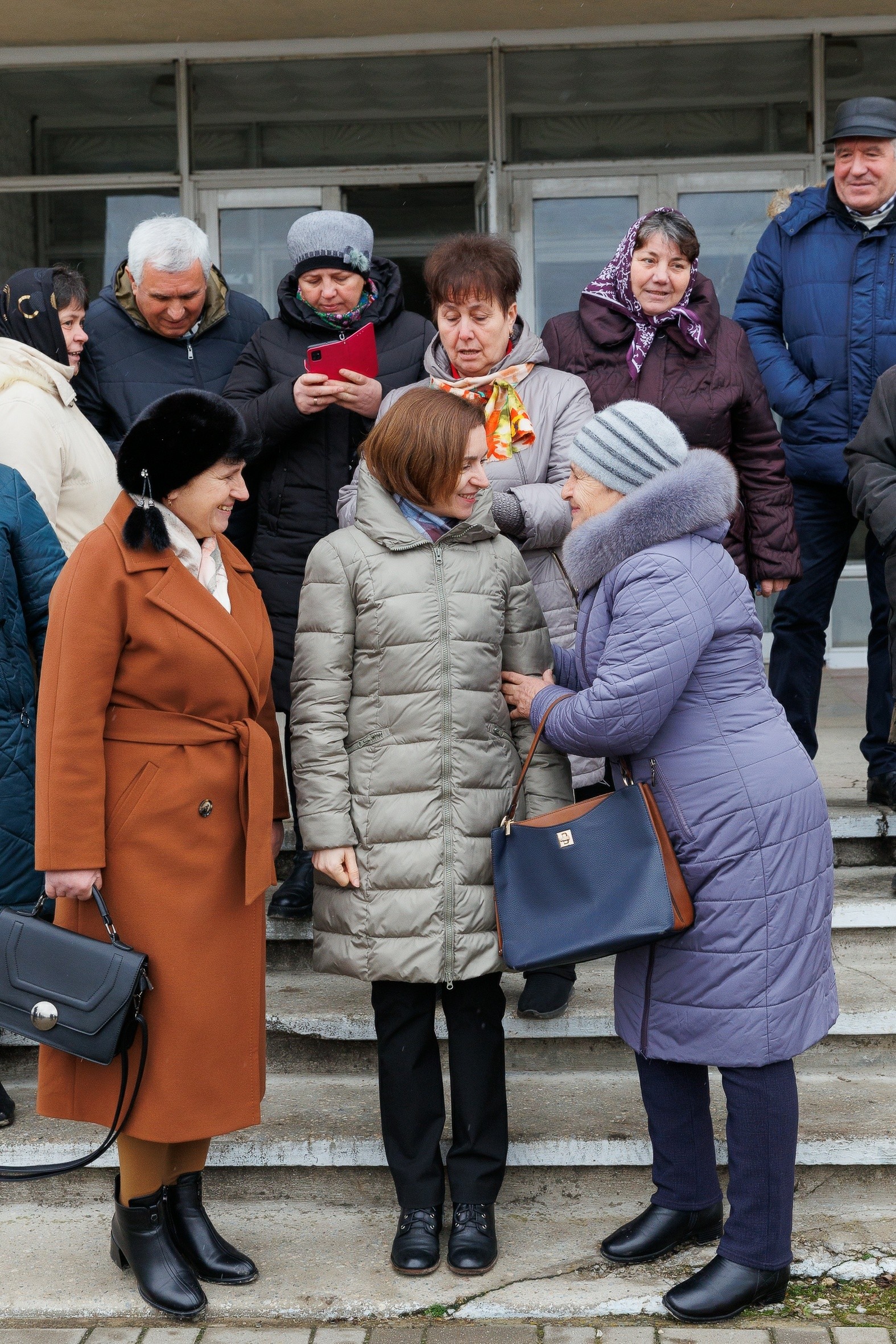 Președintele Maia Sandu la discuții cu cetățenii de la Dondușeni. Ce subiecte au fost abordate