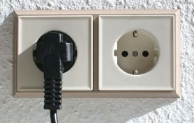 „VAMPIRUL” de energie electrică din casa ta: Electrocasnicul care consumă cât 130 de becuri economice