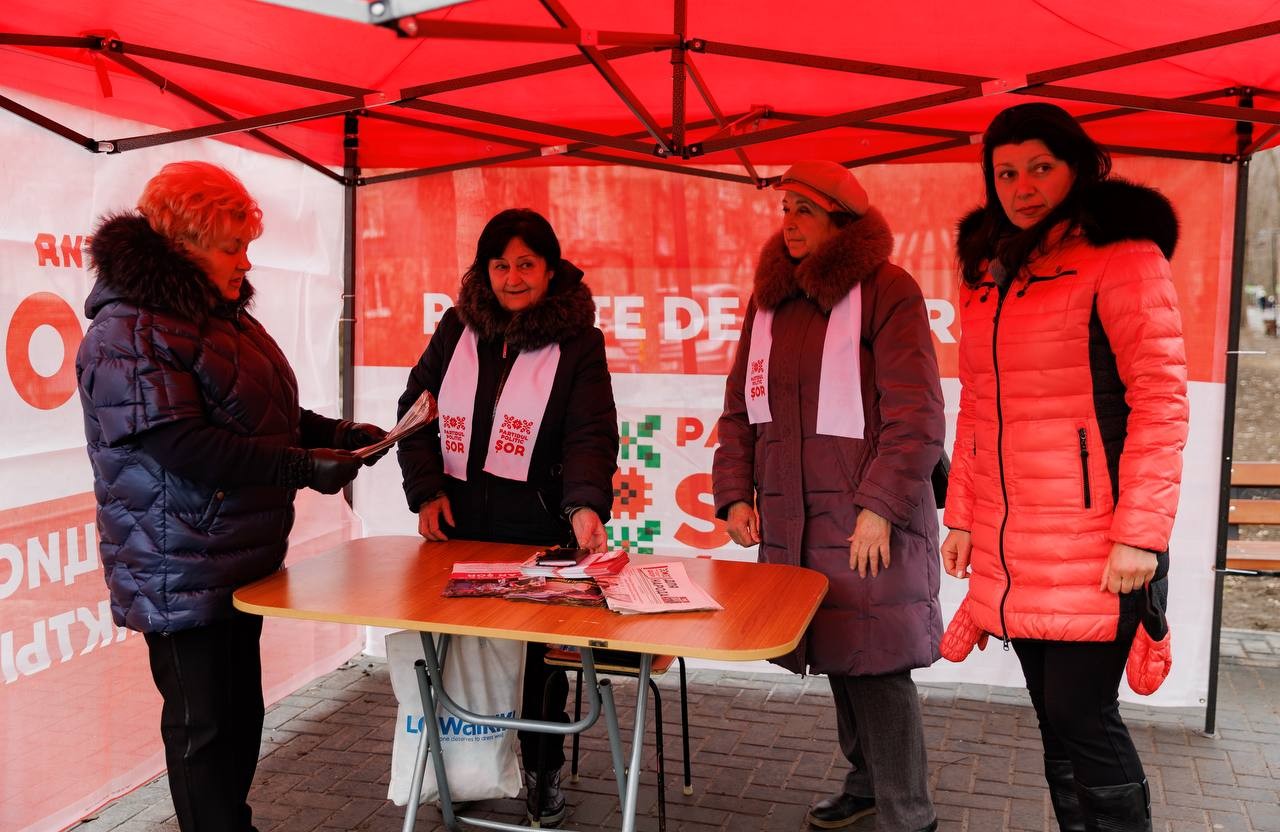 FOTO // Campania de informare a Partidului „ȘOR”, privind realizările formațiunii și eșecurile actualei guvernări, se desfășoară în toată țara