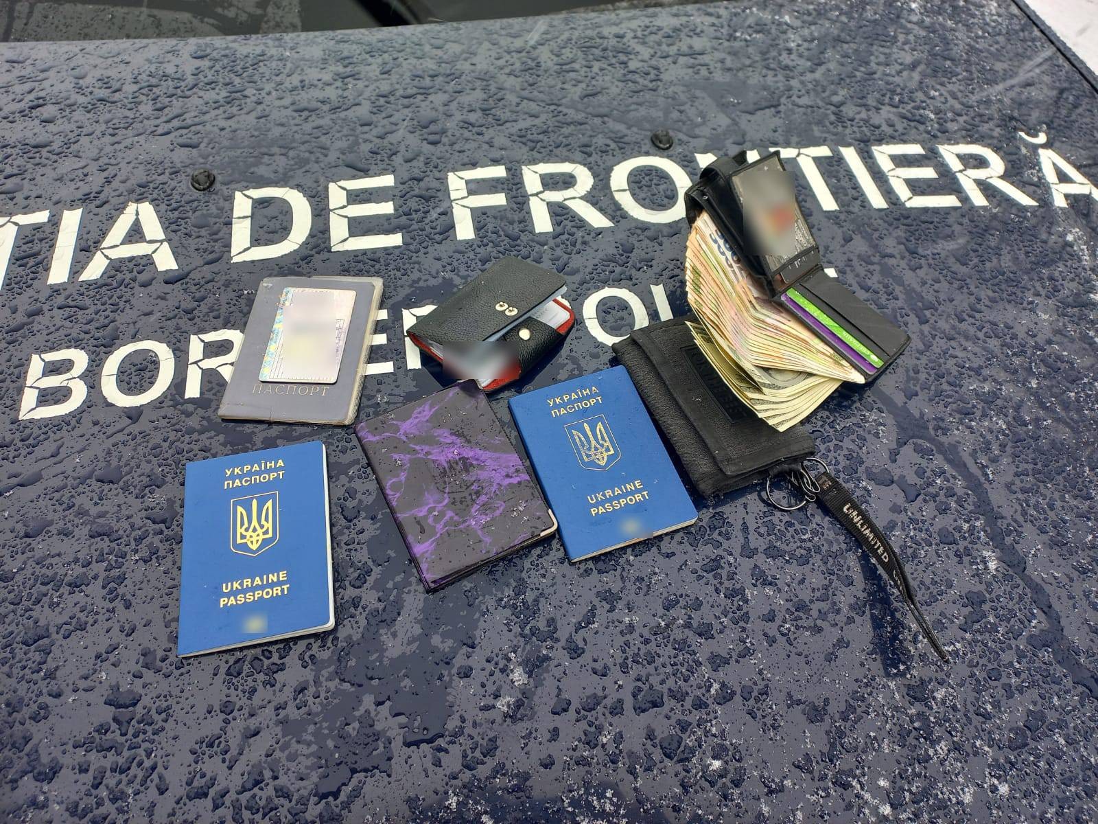 Doi ucraineni au luat un taxi și au pornit spre granița cu UE, după ce au ajuns clandestin în Moldova