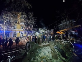 Putin a ucis încă doi oameni, după ce o rachetă rusească a lovit un bloc de apartamente