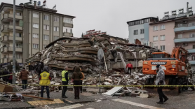 O nouă MINUNE în Turcia: Un bărbat găsit în viață sub dărămături la 278 de ore după seism