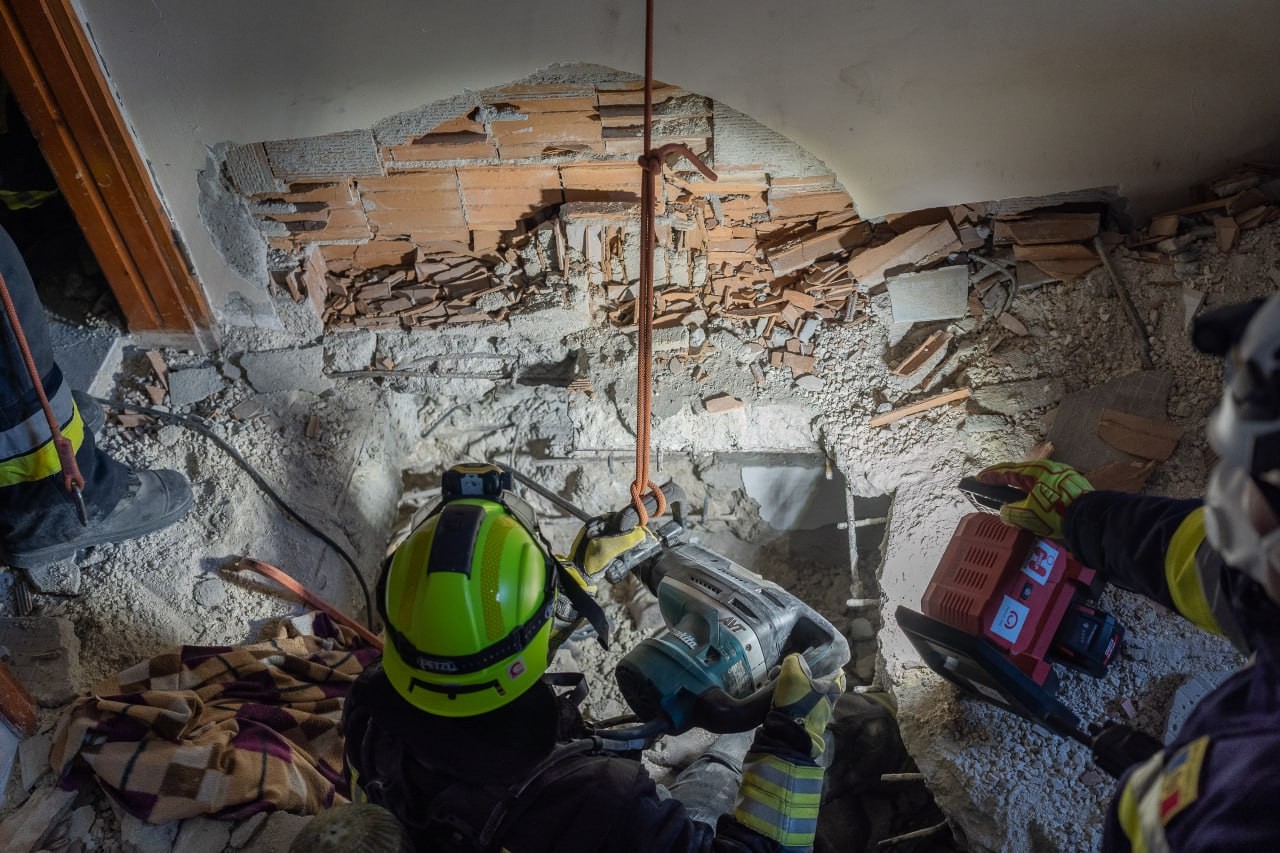 FOTO // Misiunea salvatorilor moldoveni în Turcia, prezentată în imagini
