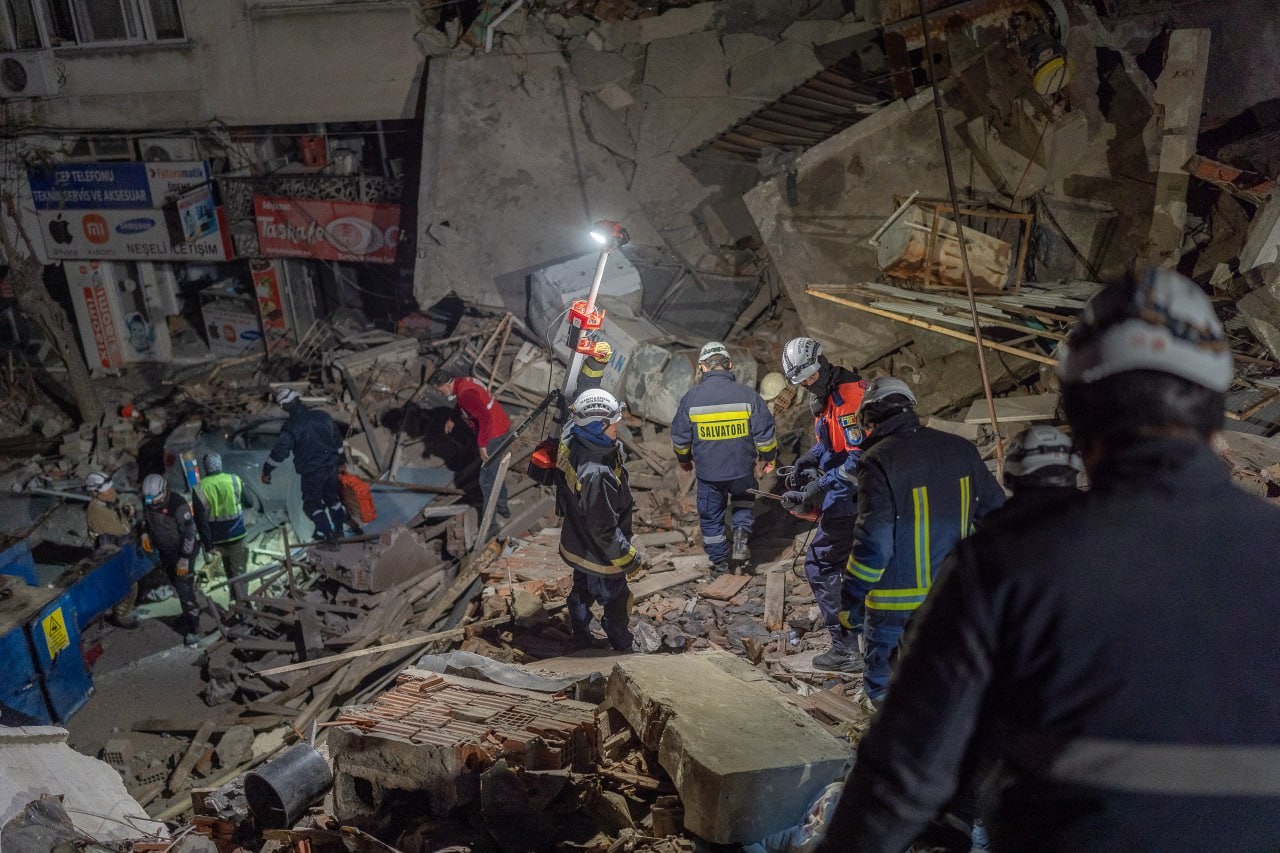 FOTO // Misiunea salvatorilor moldoveni în Turcia, prezentată în imagini