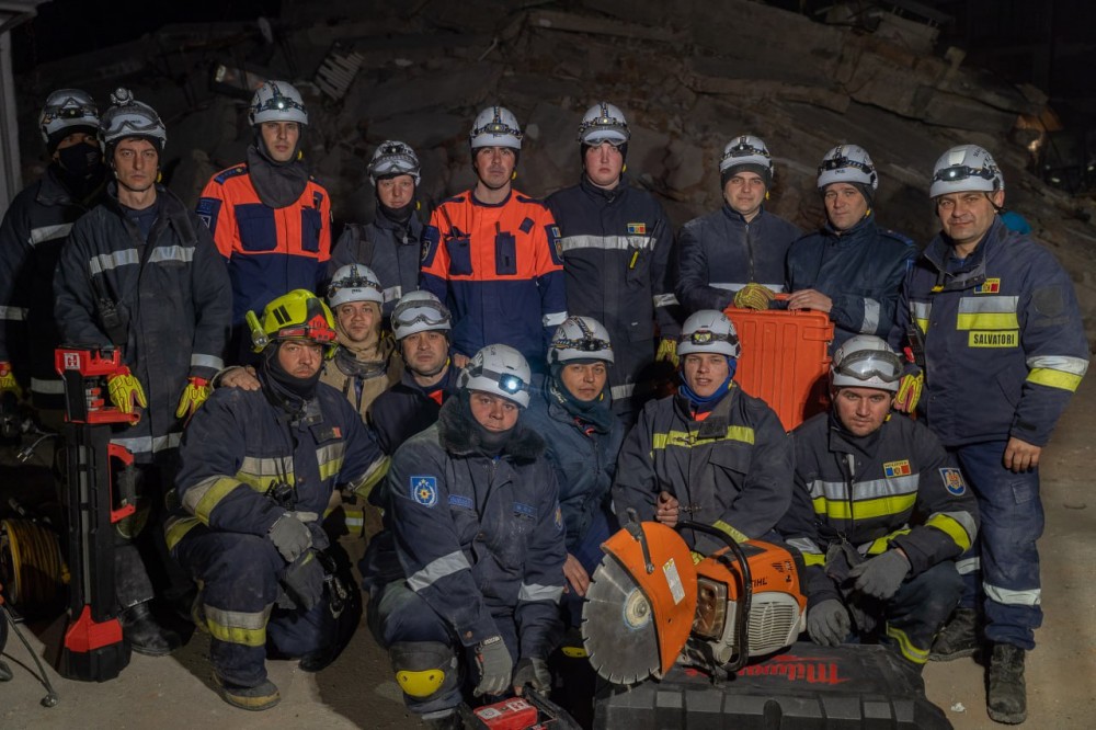 FOTO // Misiunea salvatorilor moldoveni în Turcia, prezentată în imagini