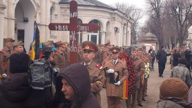 Incident la înmormântarea lui Mihai Șora. Ce a făcut un militar, din greșeală