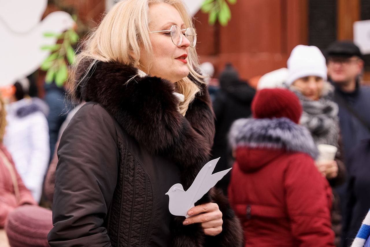 Miting organizat de Mișcarea Pentru Popor: Oamenii cer guvernării să le achite facturile pentru lunile de iarnă și să nu admită război pe teritoriul Moldovei