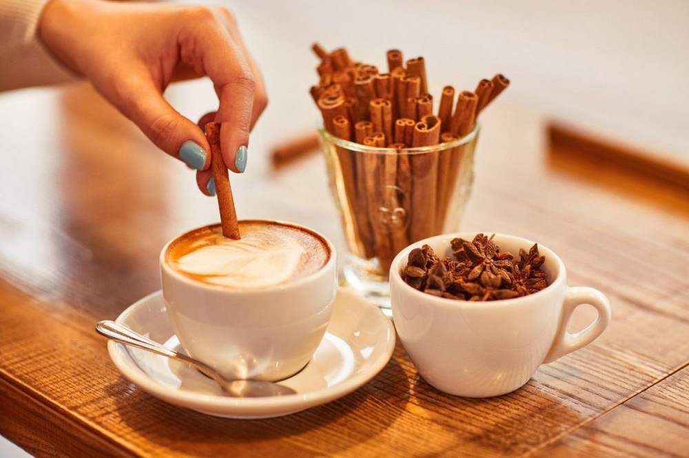 Atenție! Rinichii tăi pot fi în pericol dacă bei cafeaua AȘA