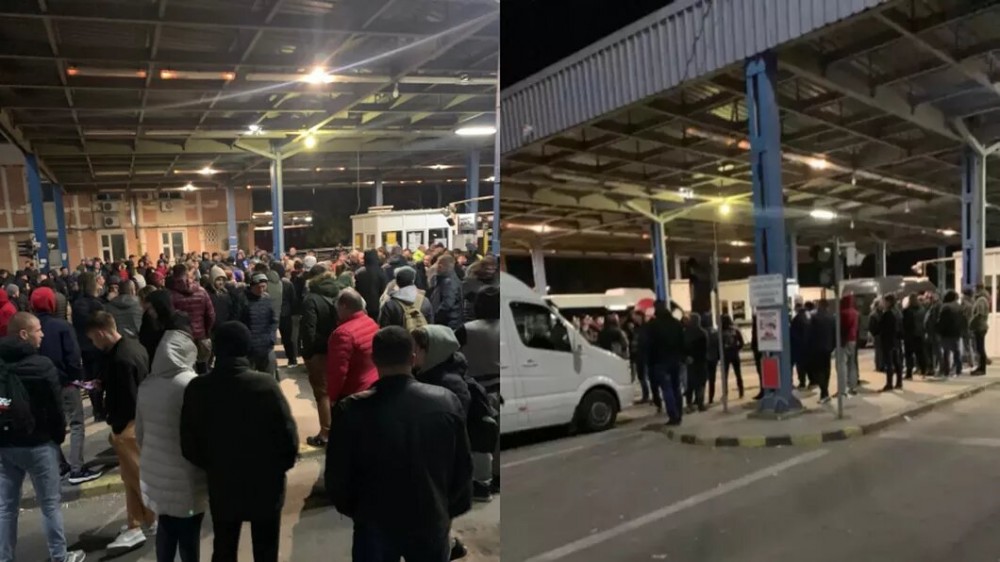 Protest cu claxoane la vama Albiţa. Zeci de transportatori moldoveni n-au fost lăsați să intre în România