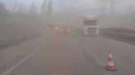 Carambolul din Ungaraia: Imagini din momentul accidentului în care au fost implicate 43 de mașini