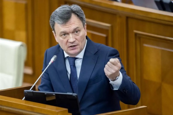 Reacția lui Recean după ce WizzAir și-a suspendat cursele din Moldova. Cum comentează situația de la AirMoldova
