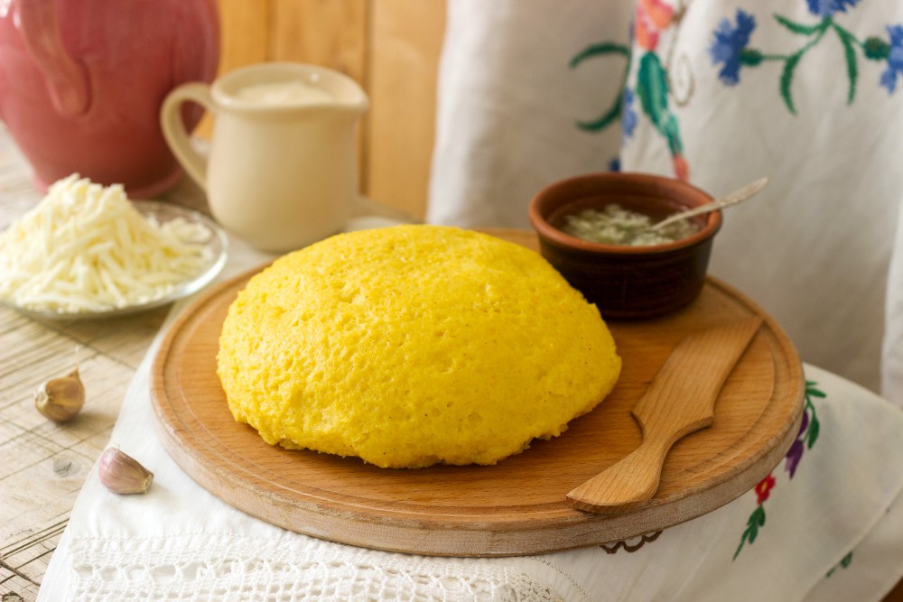 Dieta cu mămăligă. Te scapă de 15 kilograme în doar o lună