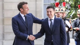 Semne de PACE? Macron şi Zelenski, discuții privind organizarea unui „summit pentru pace”