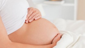 Femeile însărcinate vor beneficia de indemnizație, chiar dacă activează în perioada concediului de maternitate