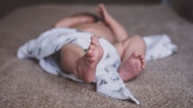 REVOLTĂTOR // O tânără de la Șoldănești și-a abandonat la Bălți copilul nou-născut