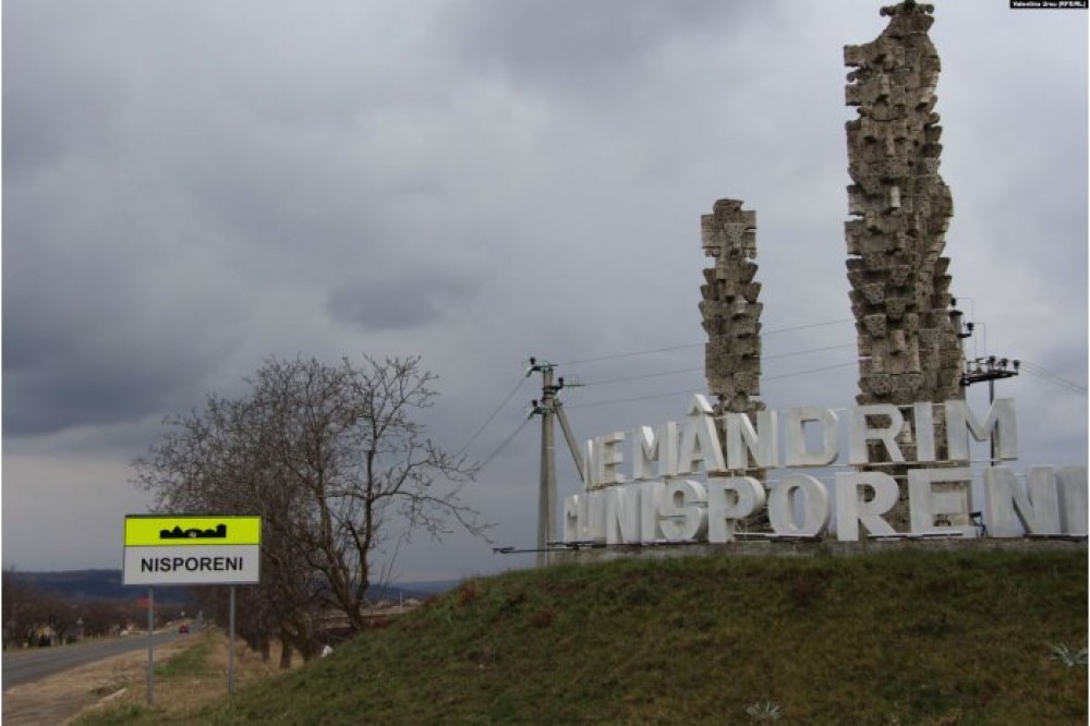 Tragedie la NISPORENI: Un copil de 12 ani, spitalizat, după ce a căzut de la etajul doi al unei construcții nefinisate