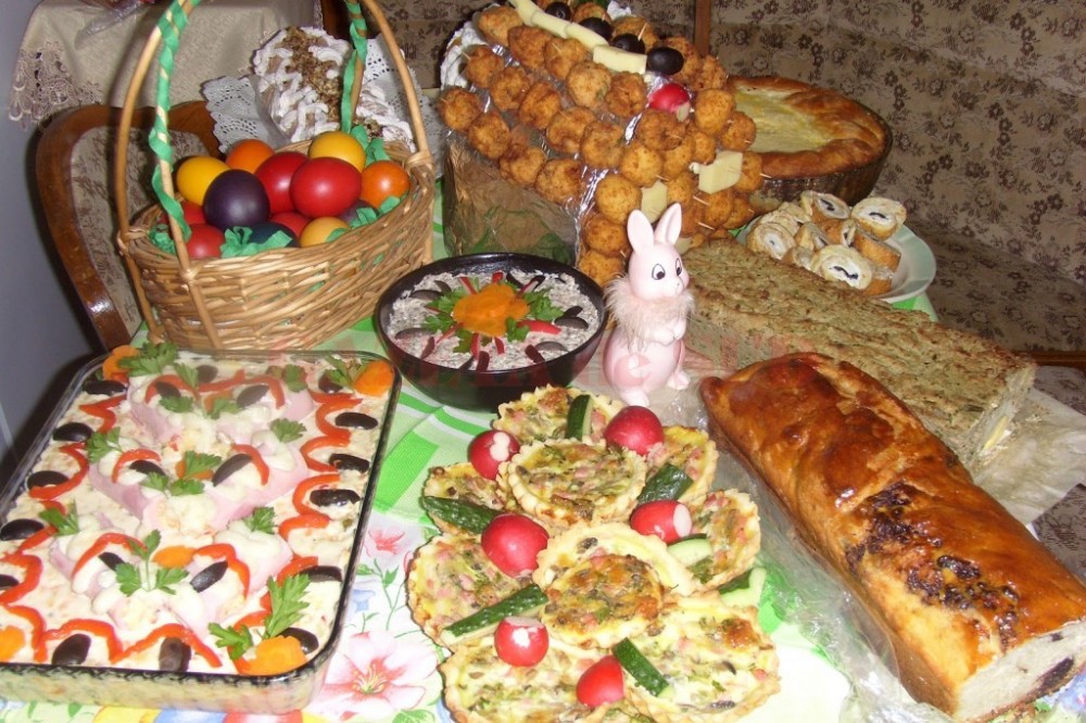 Cum să îţi revii după masa copioasă de Paşti? Corpul tău e plin de toxine