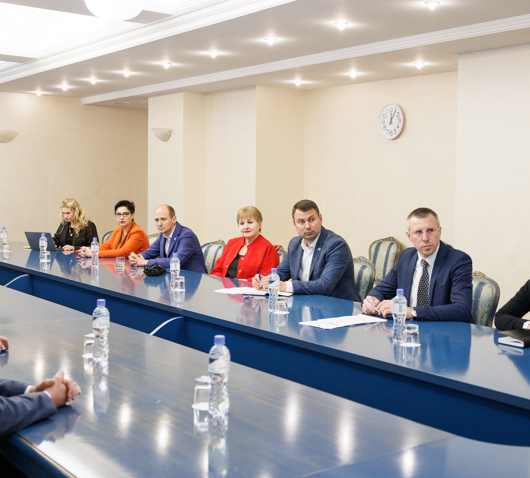 FOTO // Maia Sandu a chemat liderii partidelor din Moldova la Președinție. Care a fost motivul
