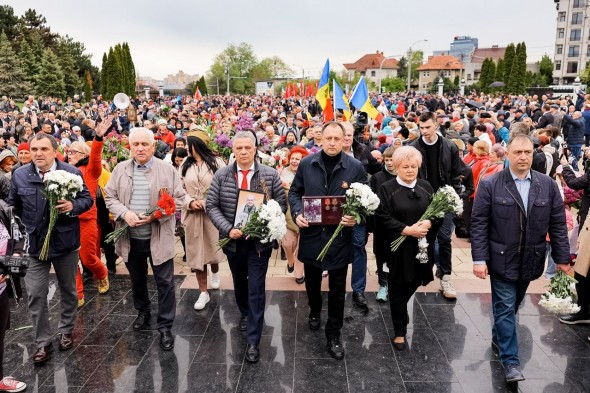 FOTO // „Regimentul Nemuritor” organizat la inițiativa lui Șor pe 9 mai: La eveniment ar fi participat circa 50 mii de oameni