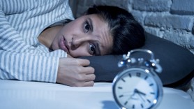 Transpiri abundent prin somn? 7 motive înfricoșătoare din cauza cărora poți transpira noaptea